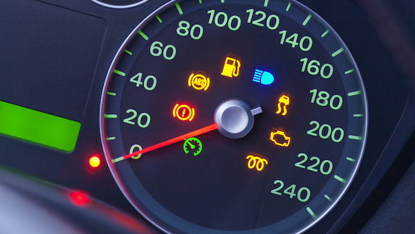 5 Most Important Warning Lights on Your Dashboard