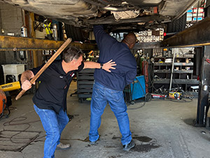 Teamwork | Ripley’s Total Car Care